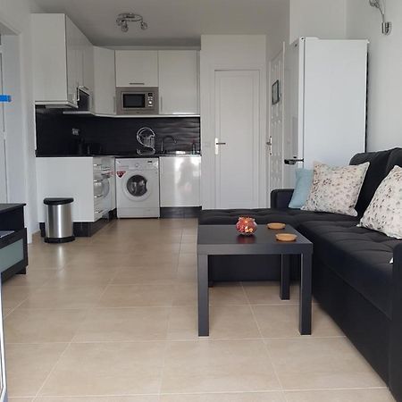 Atalaya 1St Floor Poolside Apartment Puerto del Carmen  Kültér fotó