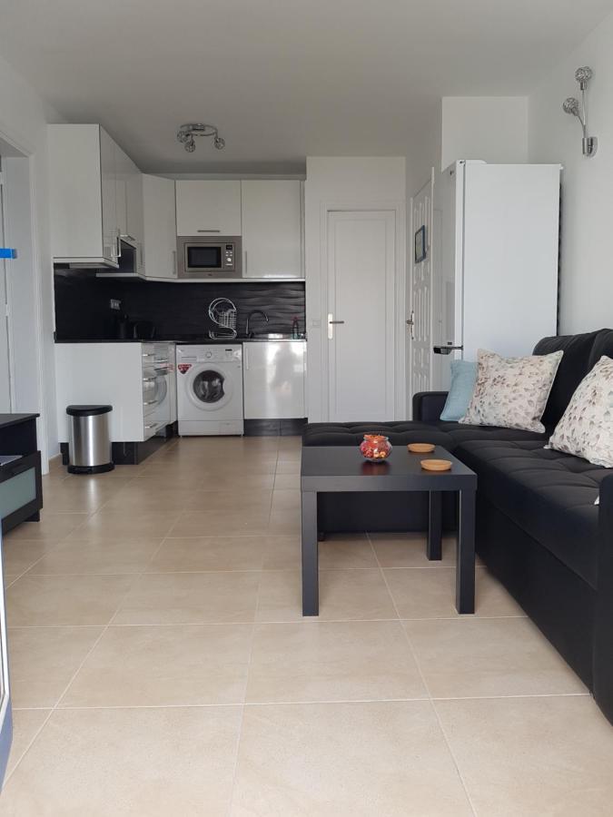 Atalaya 1St Floor Poolside Apartment Puerto del Carmen  Kültér fotó