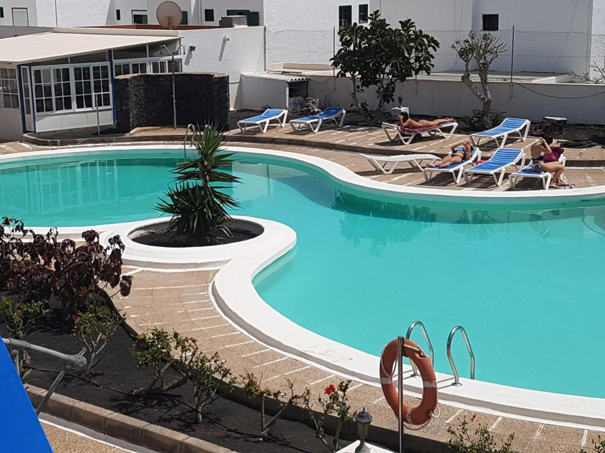 Atalaya 1St Floor Poolside Apartment Puerto del Carmen  Kültér fotó